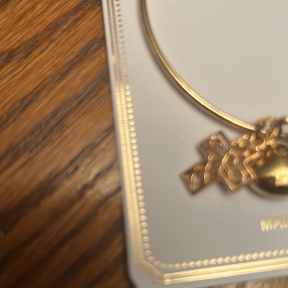 NWT WOMEN CRYSTAL COLLECTION GOLDTONE ADJUSTABLE BLING HEART CROSS LOVE BANGLE - Picture 2 of 5